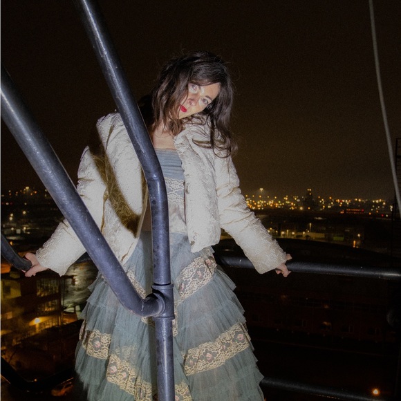 Meet your Posher, AP! - Picture 5 of 8